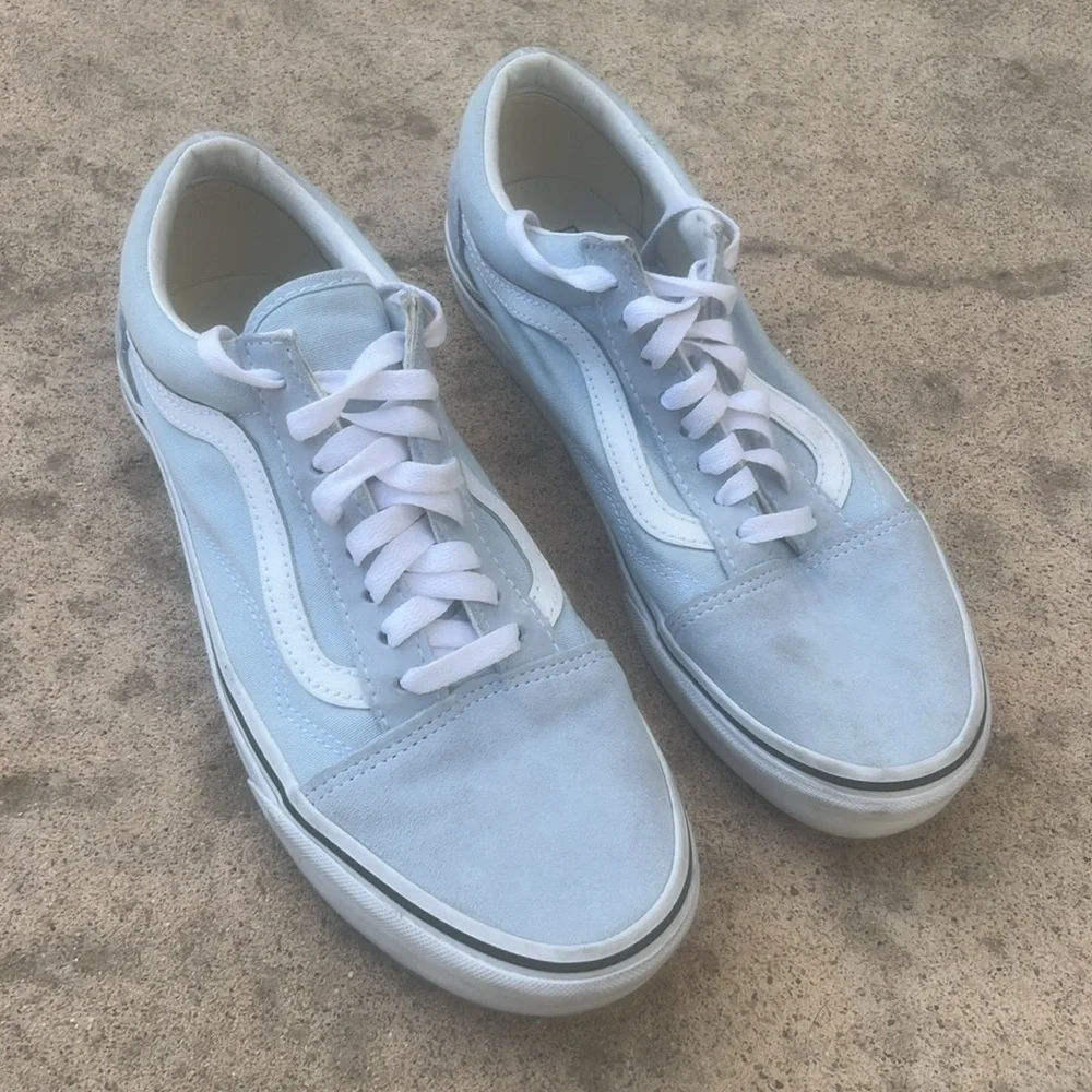 VANS Unisex Light Blue Old Skool Sneakers Women's Size 10 Men's Size 8.5